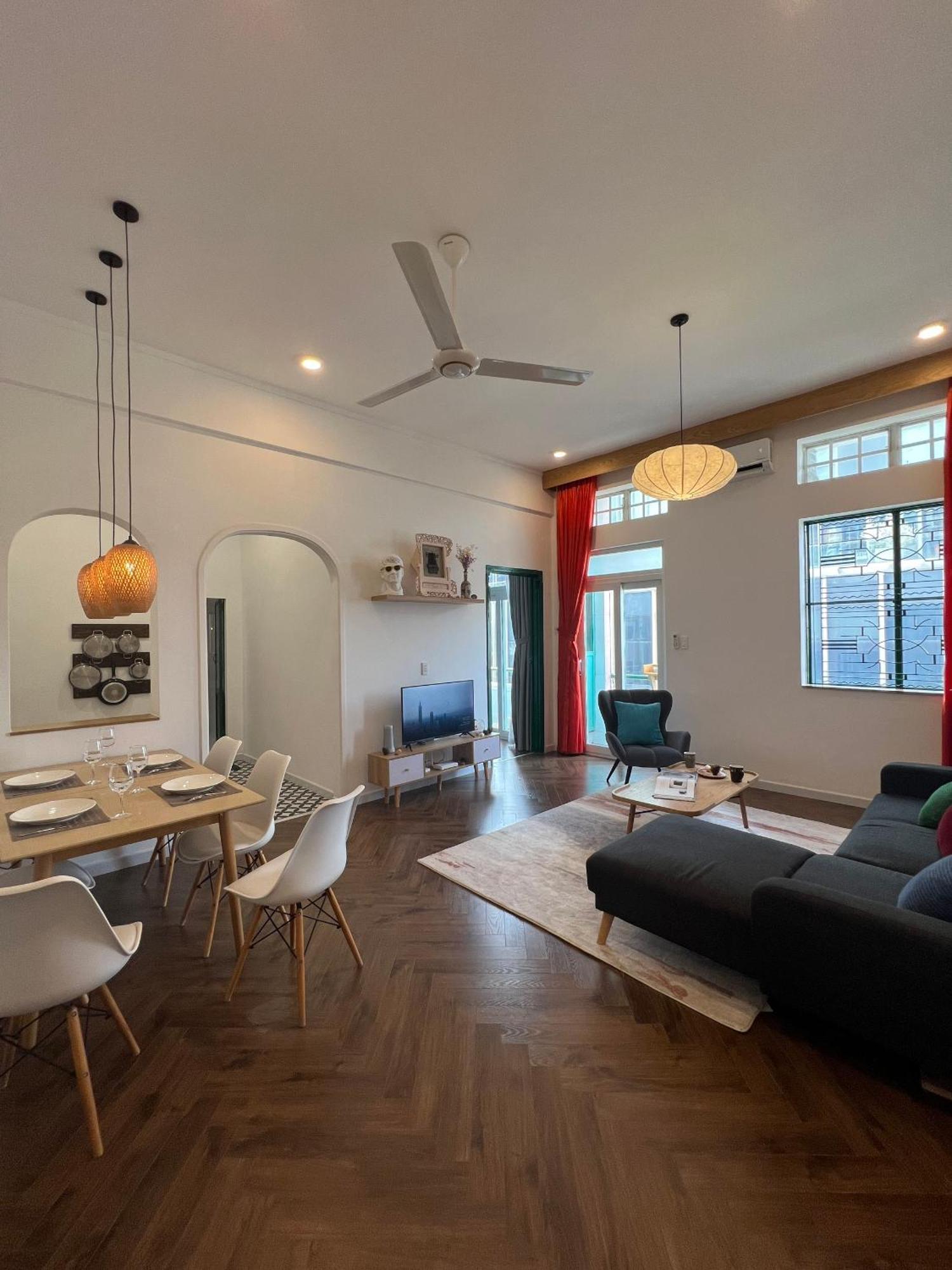 Lovely Boho Apt At Nguyen Hue By Circadian Apartment Bandar Ho Chi Minh Luaran gambar